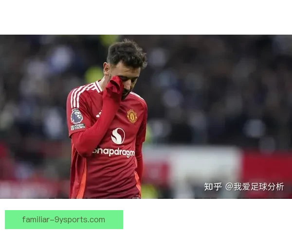 曼联主场逆转取胜重燃争四希望主帅战术调整成关键球迷盛赞英超焦点战 曼联主场逆转取胜重燃争四希望主帅战术调整成关键球迷盛赞英超焦点战