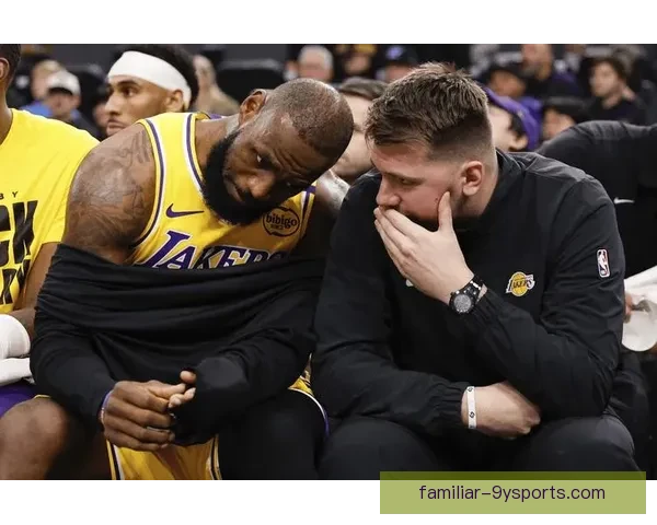 湖人迎关键赛季转折 詹姆斯领衔新阵容冲击总冠军